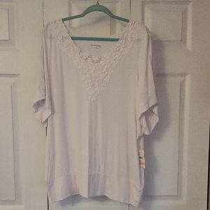 Studio Works Ivory Blouse with Floral Lace Size 2X NWT